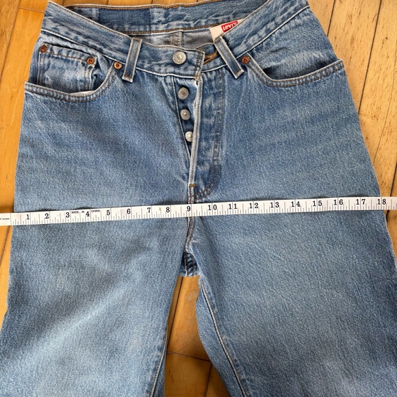 Vintage Levi's 501 Jeans - Picture 12 of 14
